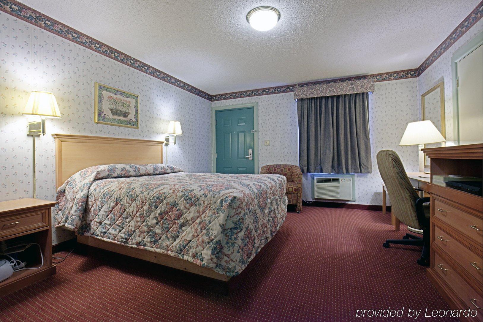 Bay Side Inn & Suites Aberdeen Buitenkant foto